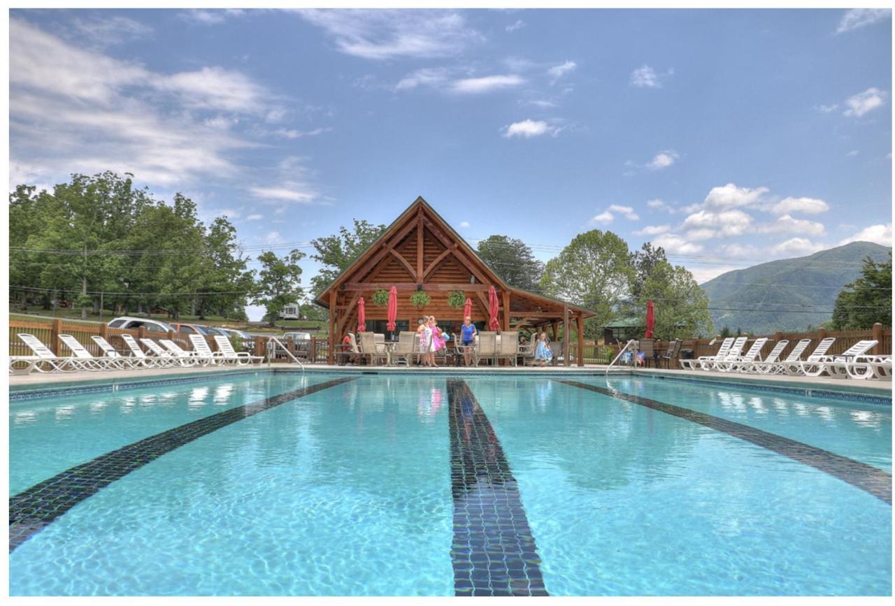 Gypsy Road - Privacy! Log Cabin With Hot Tub, Wifi, Directv And Arcade Sevierville Luaran gambar